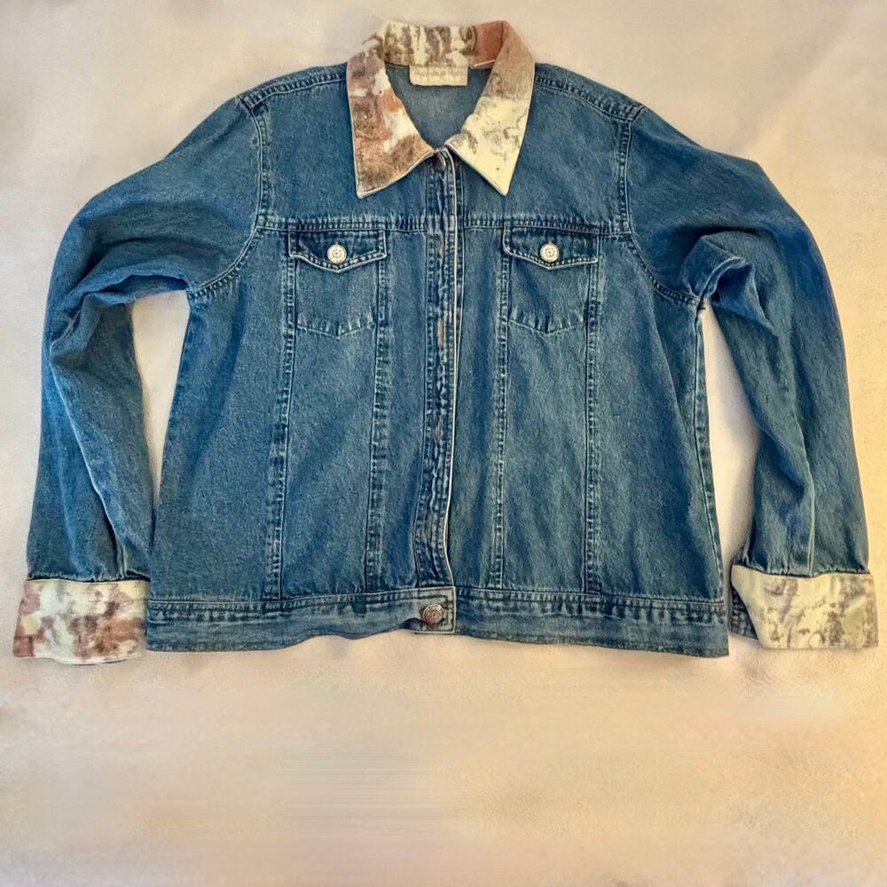 Monroe & Main XL "Cowgirl" Embellished Blue Jean Jacket (Fits more like L)